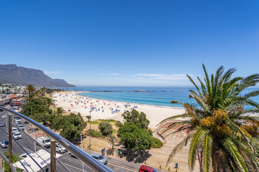 3 Bedroom Property for Sale in Camps Bay Western Cape